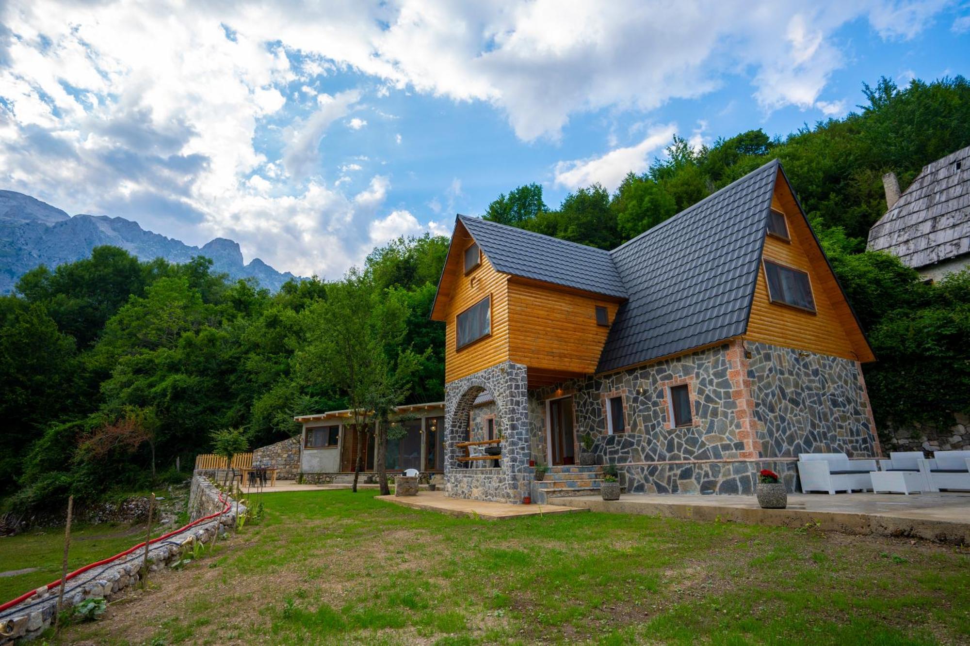 Villa Prelatheth Exterior photo